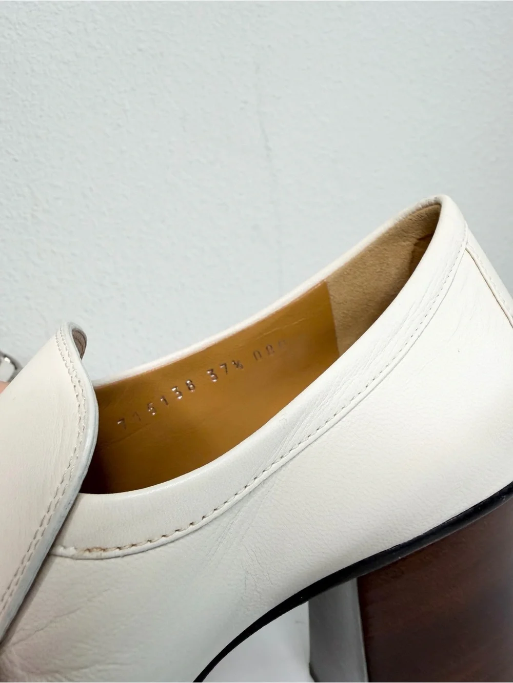 Gucci Malaga Kid Horsebit Platform Loafers In Mystic White / Ivory Size 37.5